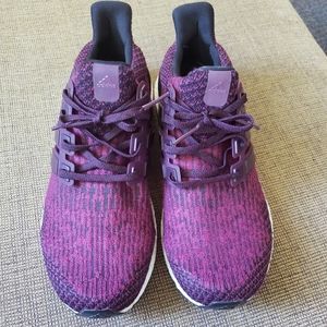 Adidas womens 9.5 ultraboost with running